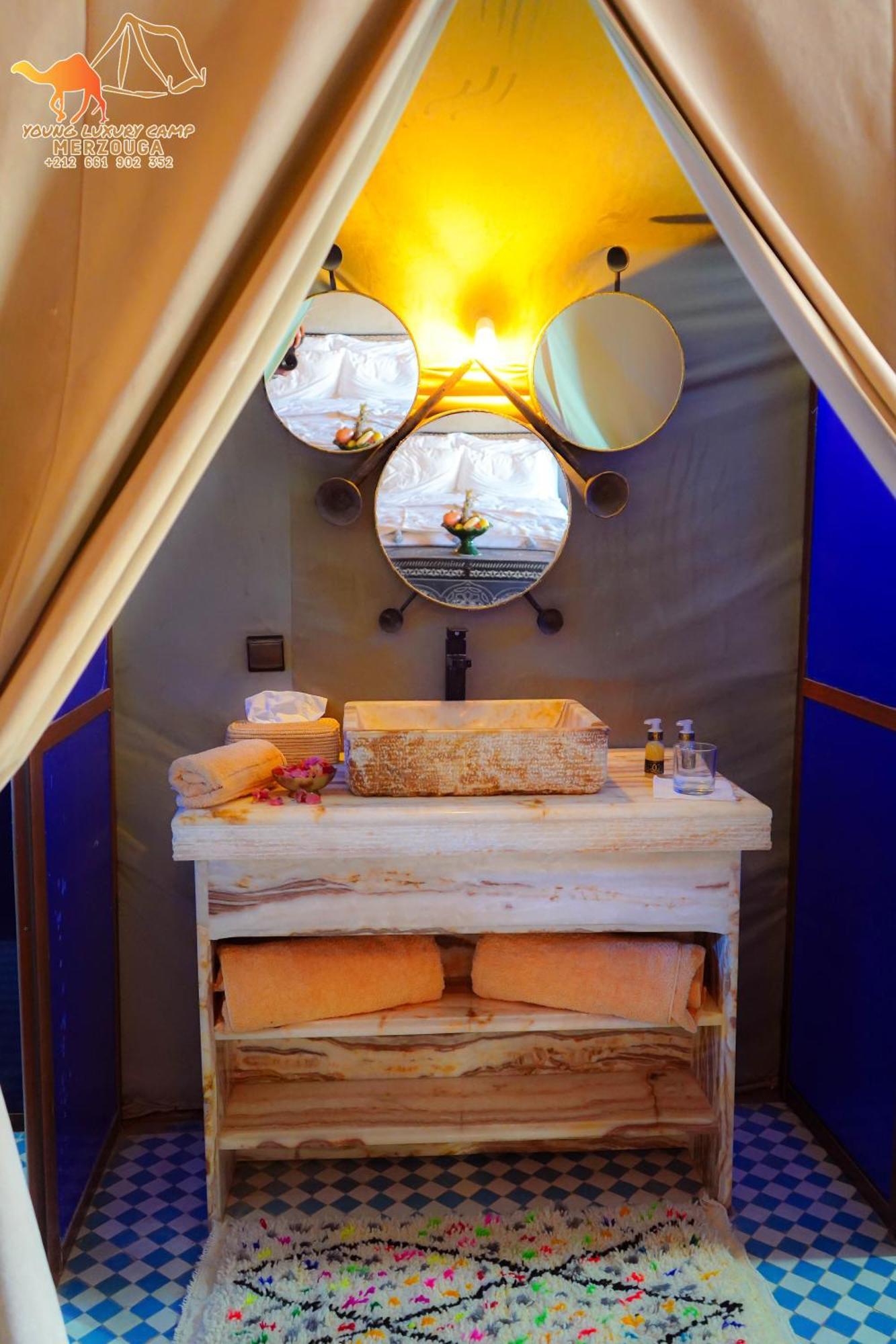 Young Luxury Camp مرزوكة المظهر الخارجي الصورة